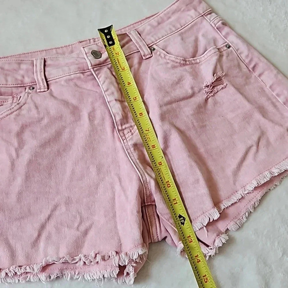 HIGH RISE SHORTS - Picture 4 of 6